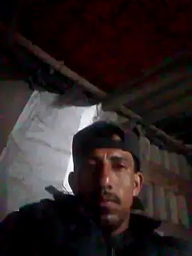 Snapshot of Orlao25cm chatting on October 2025 08:04:01 AM Orlao25cm online show from October 2025 08:04:01 AM