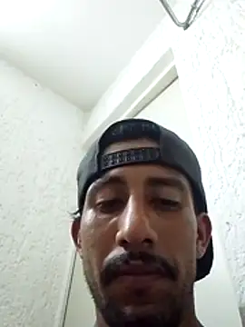 Snapshot of Orlao25cm chatting on October 2025 04:45:01 AM Orlao25cm online show from October 2025 04:45:01 AM