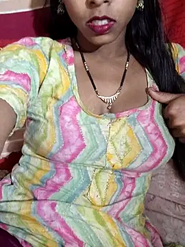 Itz Aisha   online show from April 2026 05:33:02 AM