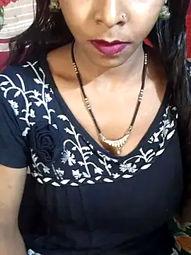 Itz Aisha   online show from April 2026 06:05:02 AM