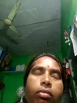 Snapshot of Rajni_gupta chatting on October 2025 10:43:02 PM Rajni gupta online show from October 2025 10:43:02 PM