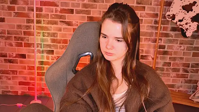 May Bloom online show from March 2026 06:29:02 AM