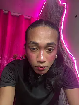 taylaxuxu online show from May 2026 07:17:01 AM