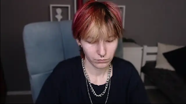 guitarandangell online show from April 2026 09:48:01 AM