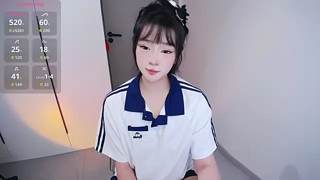 Kinadolly online show from November 2025 10:01:02 AM