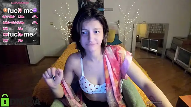 A Skyy online show from March 2026 12:41:02 AM