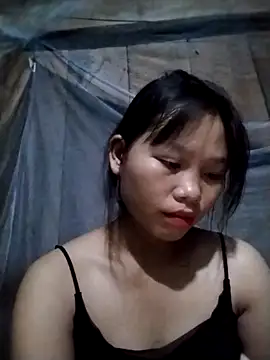 Snapshot of linh-miu99 chatting on October 2025 02:06:01 PM linh-miu99 online show from October 2025 02:06:01 PM