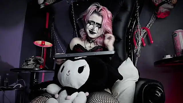 Navier   online show from February 2026 10:32:01 PM