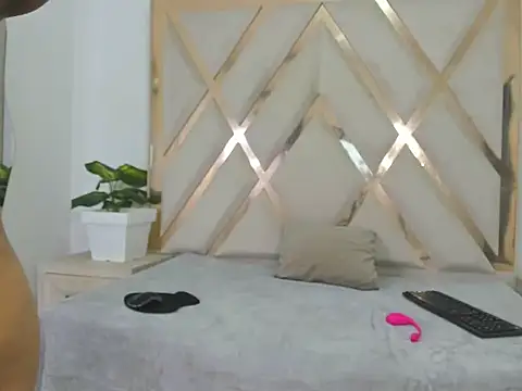 valentinaasm online show from March 2026 01:22:02 PM