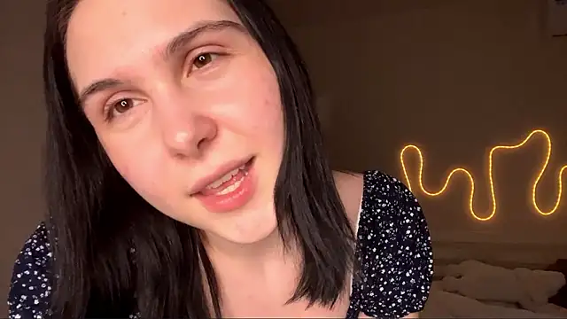 MyraLitterers online show from March 2026 03:51:01 PM