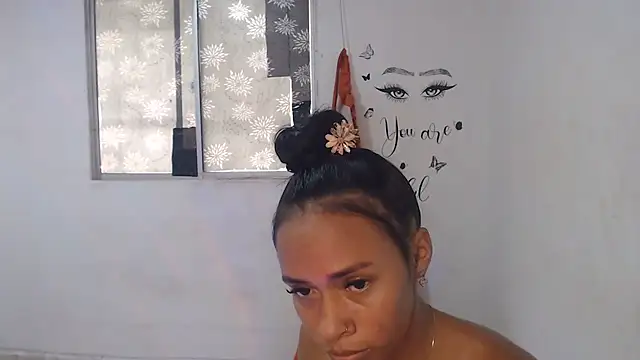 Snapshot of ricaslatinas1 chatting on July 2026 06:36:02 PM ricaslatinas1 online show from July 2026 06:36:02 PM