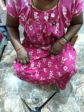 Tamil Rani03 online show from November 2025 05:56:02 PM