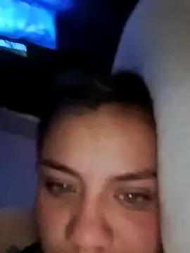 Snapshot of Dul-ci08 chatting on October 2025 12:44:02 PM Dul-ci08 online show from October 2025 12:44:02 PM