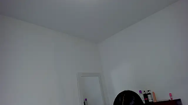 tifanymonroe online show from October 2025 10:49:02 AM