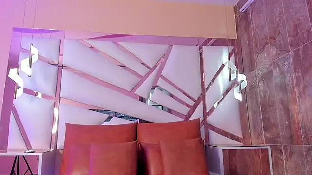 Catalina-Thompson online show from April 2026 11:54:02 AM