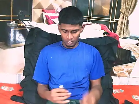 Snapshot of IndianThuggin chatting on June 2026 01:05:01 AM IndianThuggin online show from June 2026 01:05:01 AM
