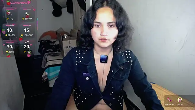 Ladyswap online show from November 2025 03:28:01 AM