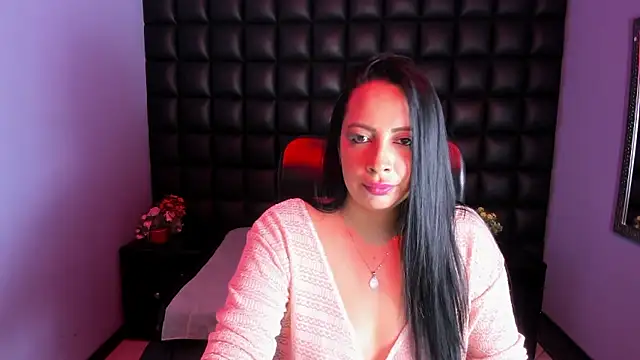 AshleyMontenegro online show from January 2026 08:03:02 PM