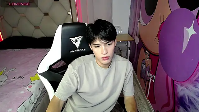 Snapshot of hyun_jin_ chatting on October 2025 08:31:01 PM hyun jin online show from October 2025 08:31:01 PM