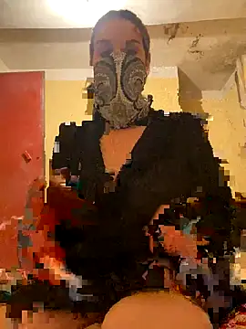 Snapshot of SaraChouchou chatting on October 2025 10:20:02 PM SaraChouchou online show from October 2025 10:20:02 PM