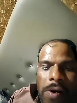 RNlov online show from November 2025 04:29:02 PM