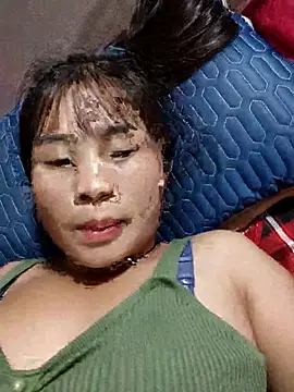 Squirrel-Pear online show from October 2025 02:46:01 PM