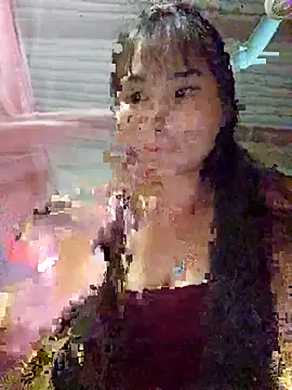 Squirrel-Pear online show from November 2025 01:10:01 PM