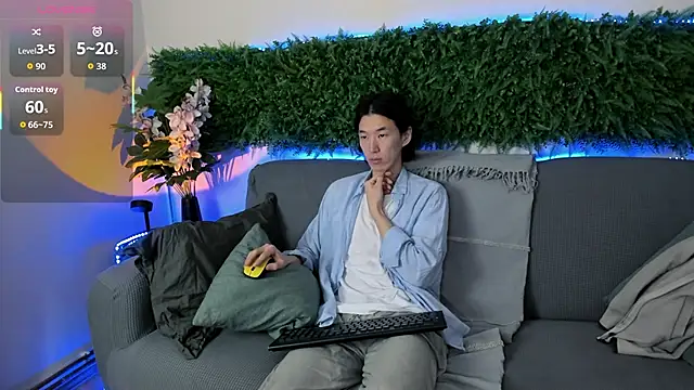 Snapshot of Jackson_Lei chatting on October 2025 06:35:02 AM Jackson Lei online show from October 2025 06:35:02 AM