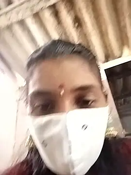 Snapshot of thanuja- chatting on October 2025 08:59:01 AM thanuja- online show from October 2025 08:59:01 AM