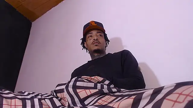 Anaconda larga online show from April 2026 06:20:01 PM