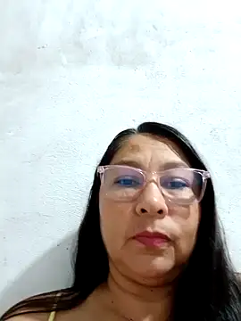Snapshot of Brilly69 chatting on October 2025 12:33:02 AM Brilly69 online show from October 2025 12:33:02 AM