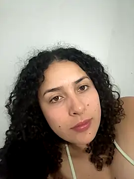 Snapshot of To_nella chatting on October 2025 02:23:01 AM To nella online show from October 2025 02:23:01 AM