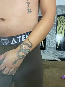 Demon foxes online show from November 2025 07:36:01 PM