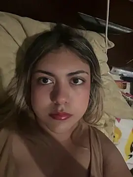 Naomilovely online show from October 2025 06:08:01 PM