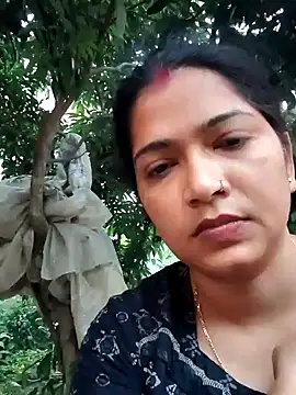 Snapshot of Dhana1 chatting on October 2025 12:55:02 AM Dhana1 online show from October 2025 12:55:02 AM