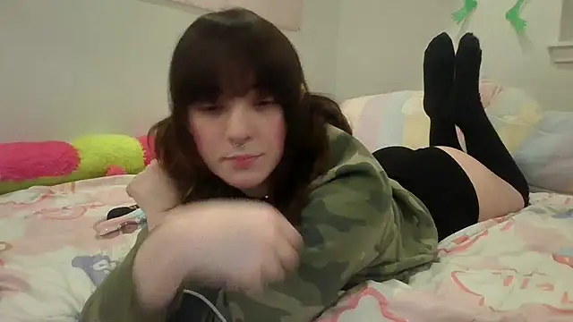 Trickylucy555 online show from December 2025 10:00:01 AM