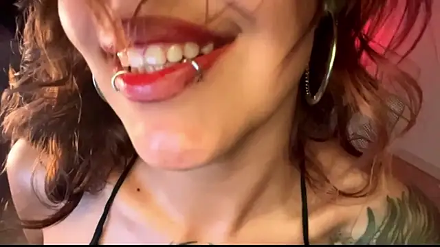 JoanDolly online show from April 2026 06:16:01 AM