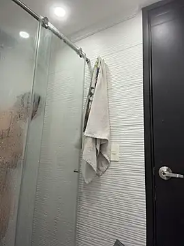 violeta365 online show from April 2026 06:34:01 PM