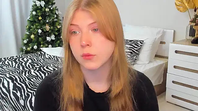 Stella Light online show from December 2025 04:18:02 AM