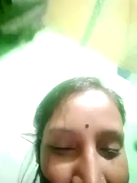 Rutika-G online show from November 2025 01:12:02 PM