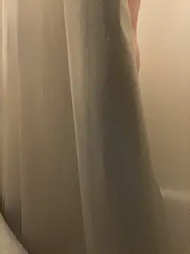 LSDsexslave online show from November 2025 12:43:02 AM