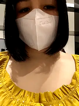 Mina-02 online show from March 2026 11:17:02 AM