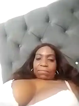 laseducida online show from April 2026 08:06:01 AM