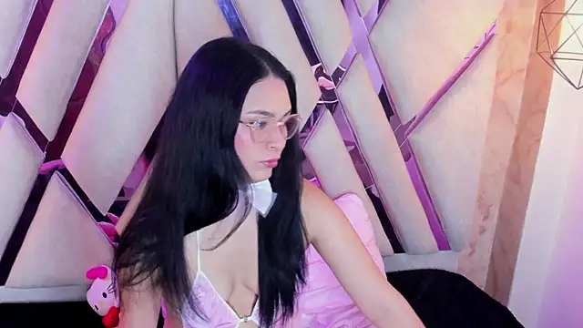 Isa doux online show from April 2026 03:39:02 AM