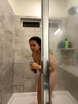 brownishboo online show from November 2025 03:21:02 AM
