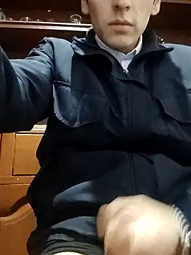 Carriata larry online show from November 2025 06:23:02 AM