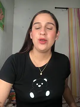 Snapshot of Zoey_sweet01 chatting on October 2025 12:11:01 AM Zoey sweet01 online show from October 2025 12:11:01 AM