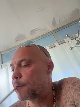 gitanoMad online show from March 2026 04:51:01 PM