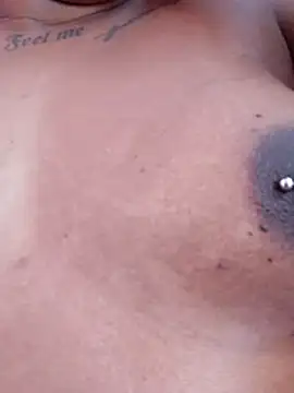 Jennyy31 online show from November 2025 09:01:01 AM