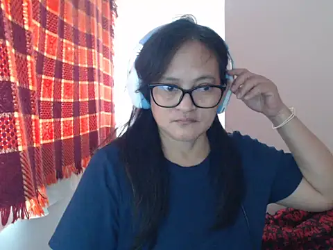 Kinkybela2025 online show from May 2026 12:18:01 AM